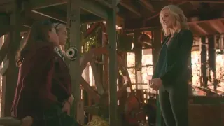 The Originals 5x12 || Klaus conoce a las hijas de Caroline + Elijah, Hope y Landon. Español