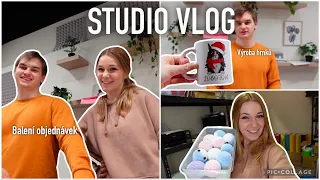 JAK VYRÁBÍM HRNKY, BALENÍ OBJEDNÁVEK A HÁČKUJU VČELIČKY VLOG DANCACRAFTS