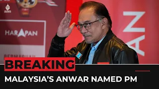 Anwar Ibrahim named Malaysia's new prime minister