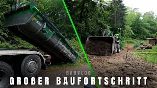 VERSINKT DIE BAUSTELLE IM REGEN? 🌧 WIR MACHEN FORTSCHRITT | DER MACKER MIT DEM BAGGER