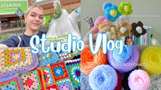 Crochet with me - Studio Vlog / Market Prepping - Adding new things to my inventory!