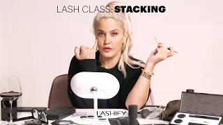 Learn how to Stack your Gossamer lashes with Founder and CEO of Lashify, Sahara Lotti.