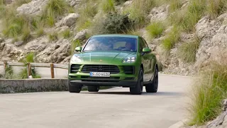 Porsche Macan Driving Video in Mamba Green