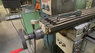 INDUMA universal milling machine