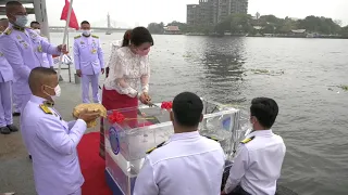 ทูลกระหม่อมหญิงอุบลรัตนราชกัญญา สิริวัฒนาพรรณวดี ทรงปล่อยพันธุ์สัตว์น้ำเนื่องในวันคล้ายวันประสูติ