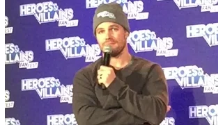 Stephen Amell - The Green Arrow Panel - HVFF Chicago