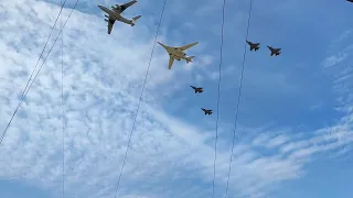 Rehearsal flight of the Russian Air Force before the Victory Day Parade 7.05.2022 | Su-57 on 2:25