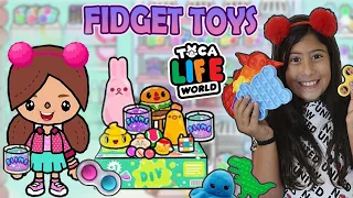 PROCURANDO FIDGET TOYS NO TOCA LIFE WORLD - MARIA CLARA E JP GAMES