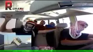 يرفع بالجيب ومعه هنود هههههههههه