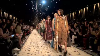 Clare Maguire "My Sweet Lord" live at the Burberry Womenswear A/W15 show