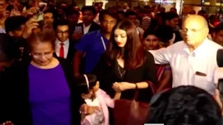 Aishwarya Rai Bachchan PROTECTS scared Aaradhya Bachchan !