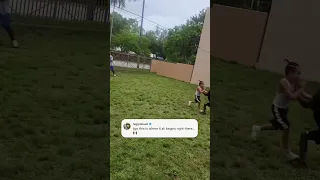 Little Tyreek Hill running this backyard football game (via @big_franco5, @lil_franco5 IG)