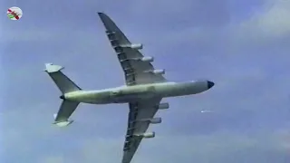 Antonov An-225 Full Display Farnborough 1990