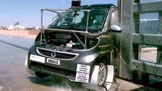 2013 Smart Fortwo Electric Drive | Pole Crash Test by NHTSA | CrashNet1