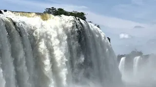 A Day at Iguazu Falls (4K HDR)