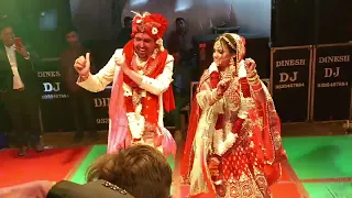 Sabki Baaratein Aayi l Itna Makeup Laga Ke Kab Tak Rasta Dekhu Sajna l Bride Groom Dance l Wedding