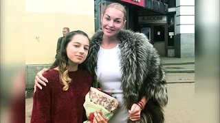 14-летняя дочь Анастасии Волочковой ушла из дома и начала зарабатывать