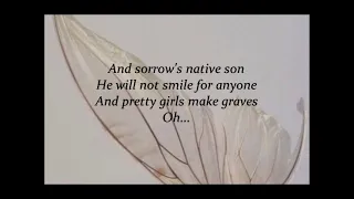 The Smiths - Pretty Girls Make Graves (Lyrics)