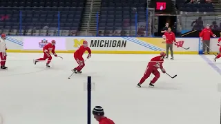 A look at Boston University's practice in Tampa before the Frozen Four