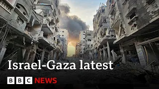 Israel troops massing near Gaza in war on Hamas - BBC News