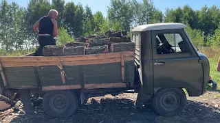 Погоня за лісокрадом!! Мужик з лівою накладною почав утікати з краденими дровами породи дуб