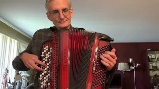 "Reine de Musette" on Button Accordion