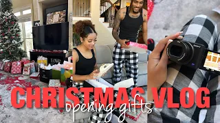 Christmas VLOG (Opening gifts) || Vlogmas Day 24