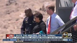 Loretta Lynch and Bill Clinton meet in Phoenix