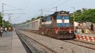 13130 Khulna Kolkata Bandhan express at maslandapur.HWH 11497 WDM 3D