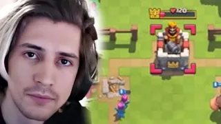 xQc plays Clash Royale 🤦 [Pro Reacts]