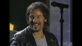 Whole Lotta Shakin' Goin' On - Bruce Springsteen (2-9-1995  Municipal Stadium, Cleveland, Ohio)