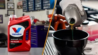 The Difference Between Synthetic and Conventional Oil - Who's Doing It Better?