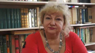 Писатель, психолог Арина Эм о сказке "Аленький цветочек"