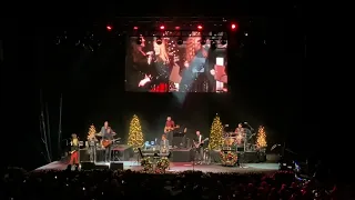 Darci Lynne sings “Rockin’ around the Christmas Tree”