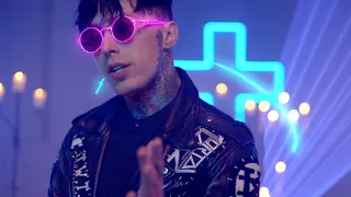 Falling In Reverse - "Drugs"