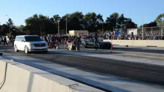 Ford Flex Beats Dodge Viper ACR at Roadkill Nights