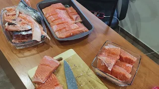 Как вкусно солить 🍣лосось, семгу в буряке и без!