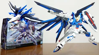 (Rising Freedom is now HG!) HG 1/144 Rising Freedom Gundam Review