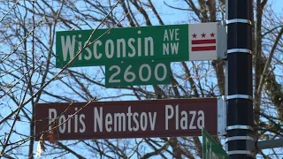 In message to Putin, Washington names plaza after slain critic