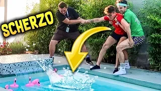 SCHERZO A ST3PNY IN PISCINA!! DELIRIO A LOS ANGELES!