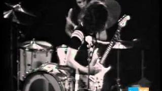 Rory Gallagher, 05 - Young Fashioned Way's, Madrid 75'.avi