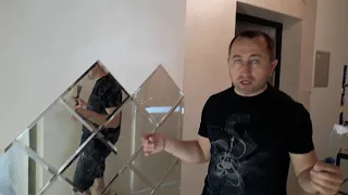 Как клеить зеркала фацет на стену