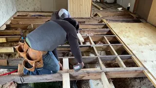 How We Replace Rotten Mobile Home Subfloors!