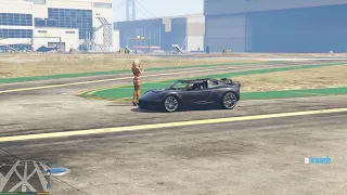 GTA 5 - CAN A ROCKET VOLTIC JUMP 10 VEHICLES IN A ROW?