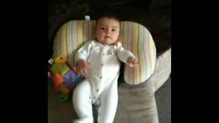 Cutest five month old baby saying Mum... Funny!