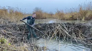 VERY WIDE BEAVER DAM REMOVAL BY HAND. HARD WORK IS THE WAY TO STAY FIT :)