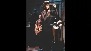 All The Man That I Need (live) -1991 SNL