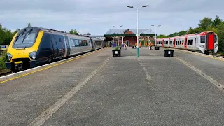 Trains at Llandudno Junction - 07/06/2022