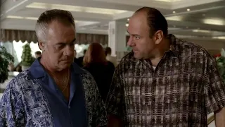 The Sopranos - Tony Soprano flees to Miami