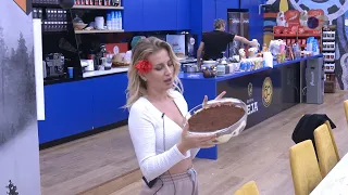 Beniada përgatit një ëmbëlsirë - Big Brother Albania Vip